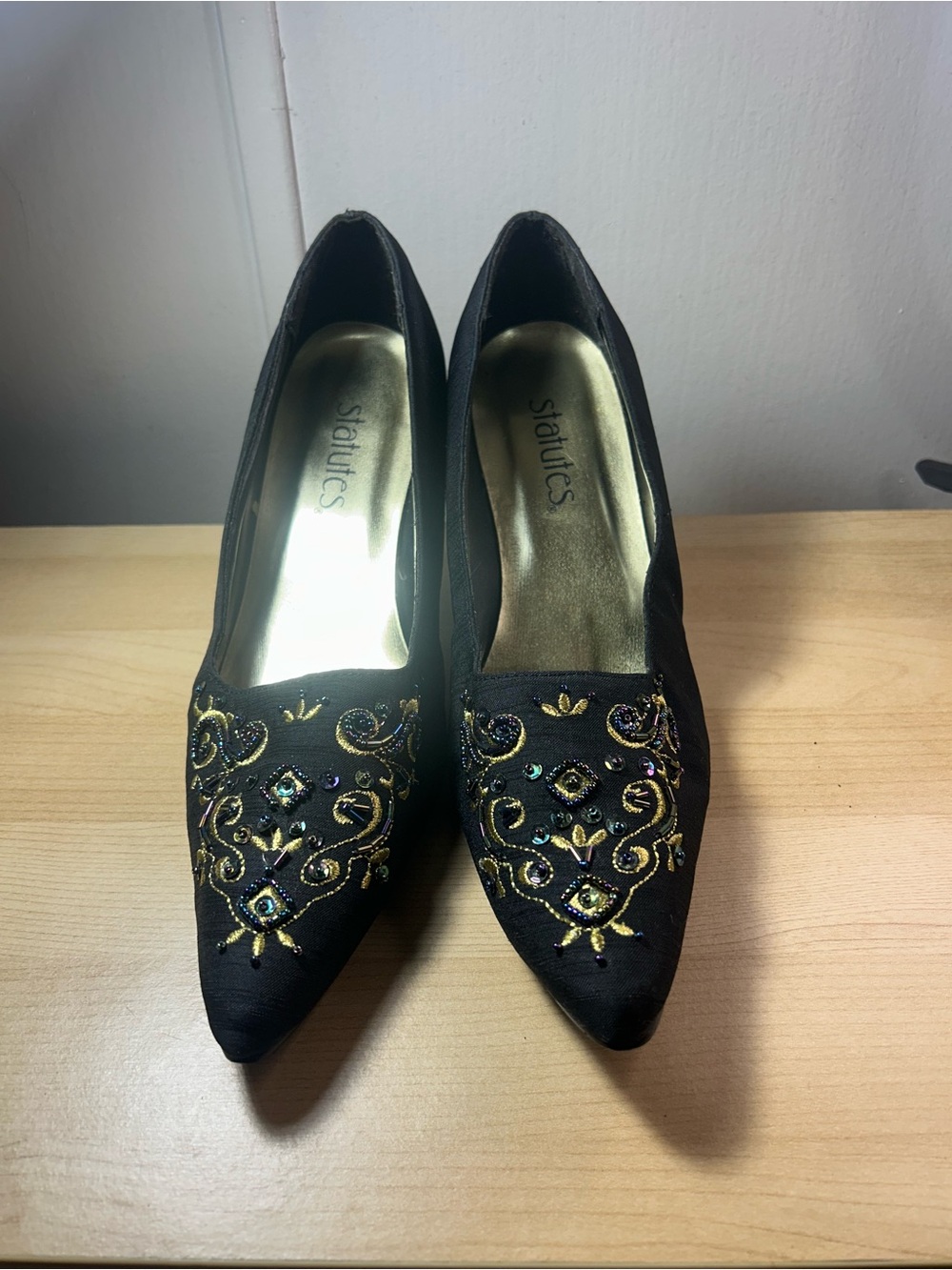 Black Embroidered Pointed-Toe Women's Heels